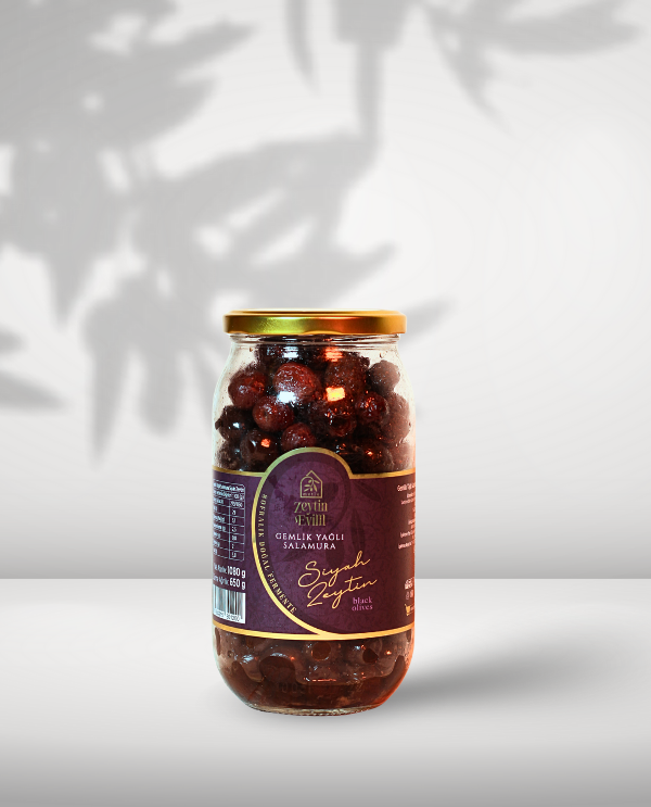 Gemlik Yağlı Salamura Siyah Zeytin 650 Gr Kavanoz
